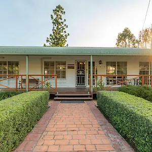  Holiday home Birds 'n' Bloom Australia